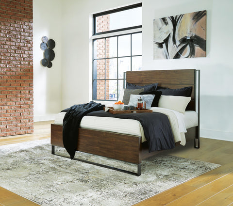 Cama de Panel Queen Zumbado