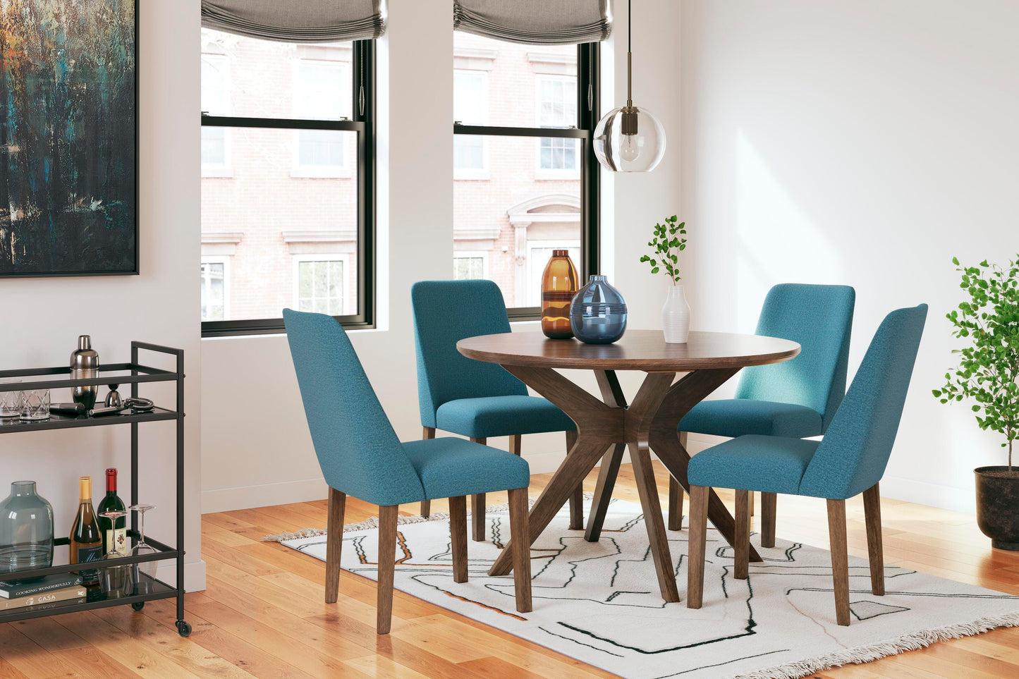 Mesa de Comedor y 4 Sillas Lyncott
