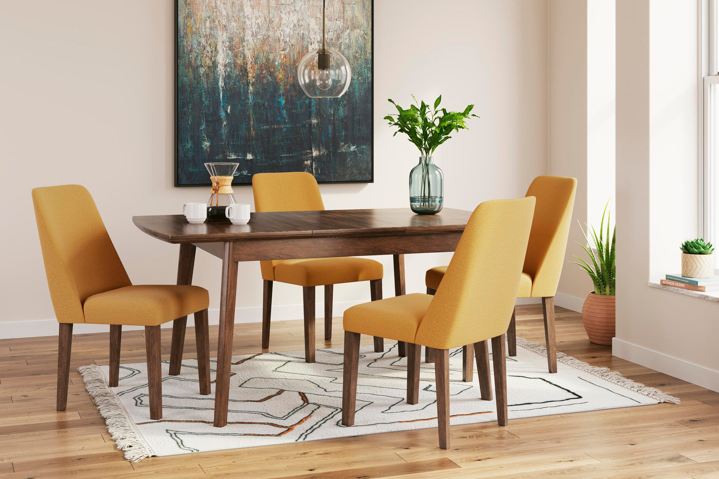 Mesa de Comedor y 4 Sillas Lyncott