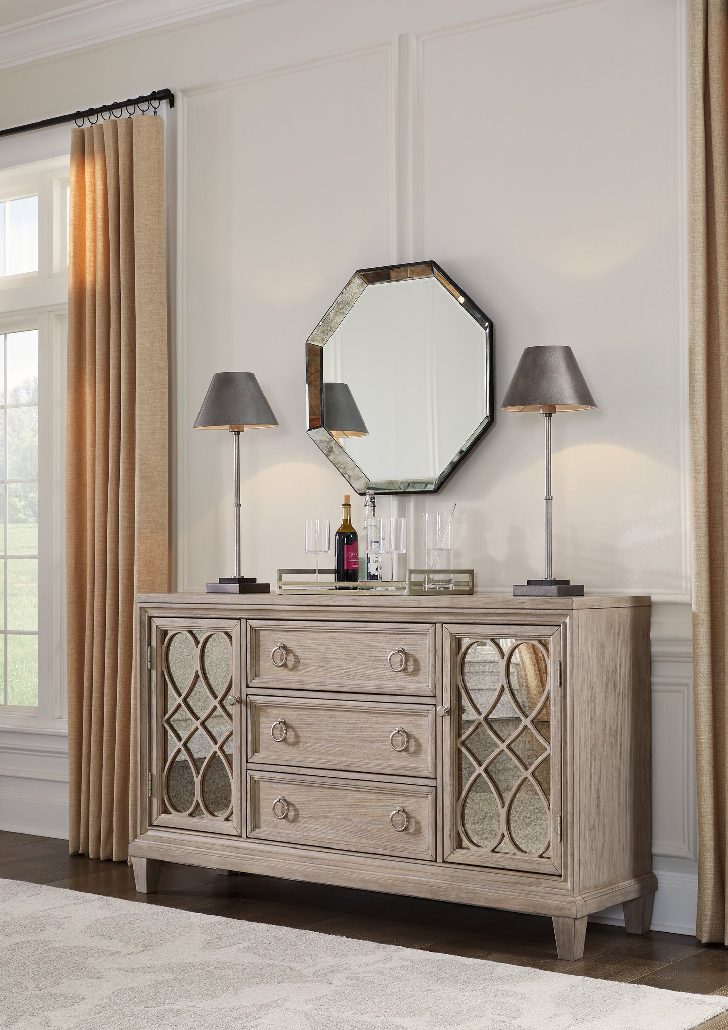 Marrón grisáceo claro