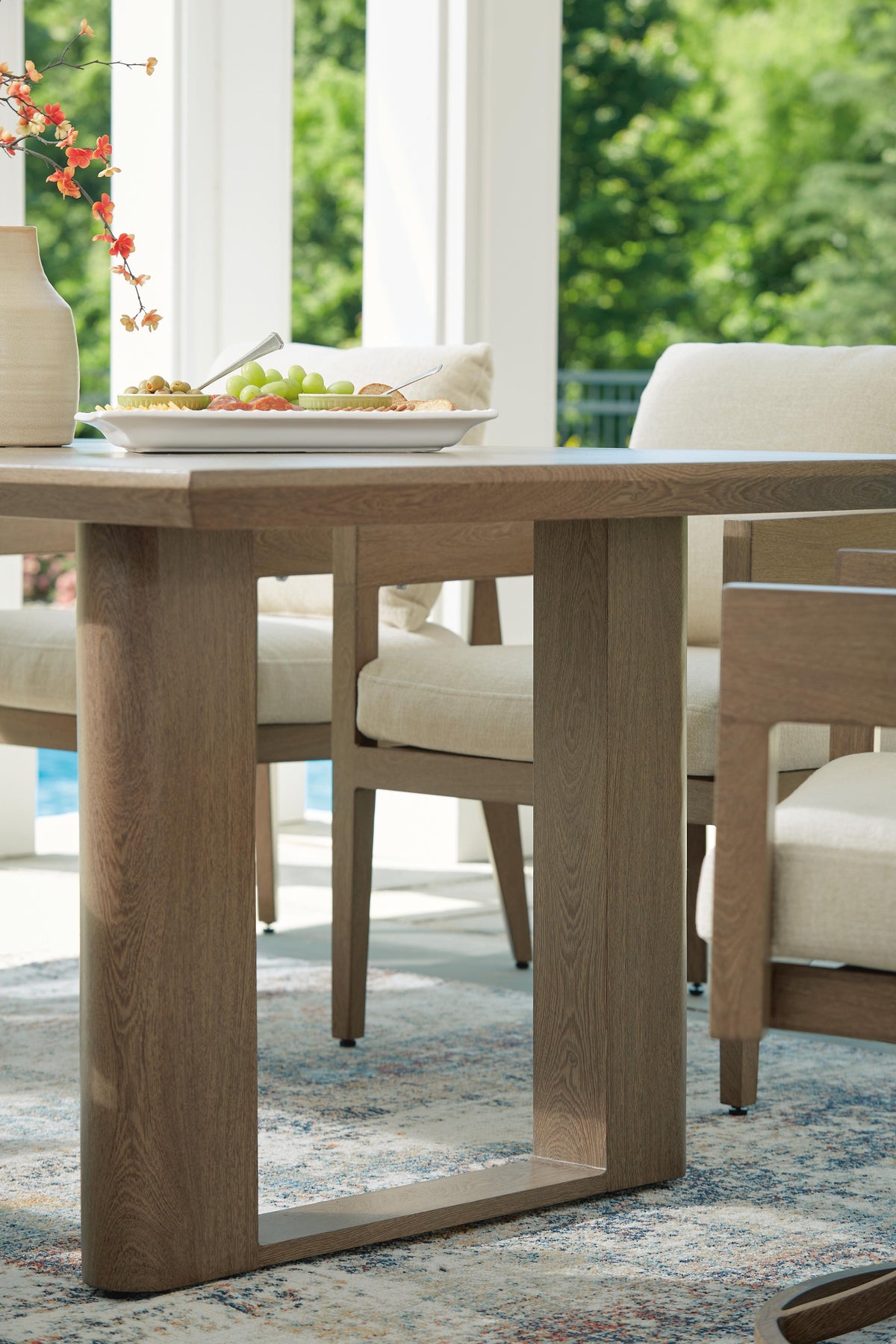 Mesa de Comedor de Exterior Serene Bay – detalle 6