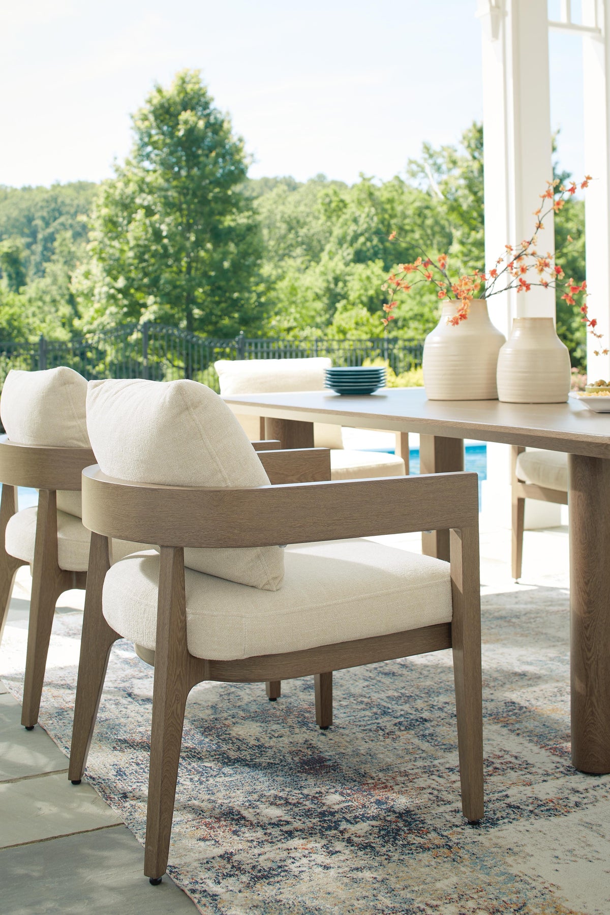 de Exterior de Comedor Silla con Brazos con Cojín Serene Bay – detalle 7