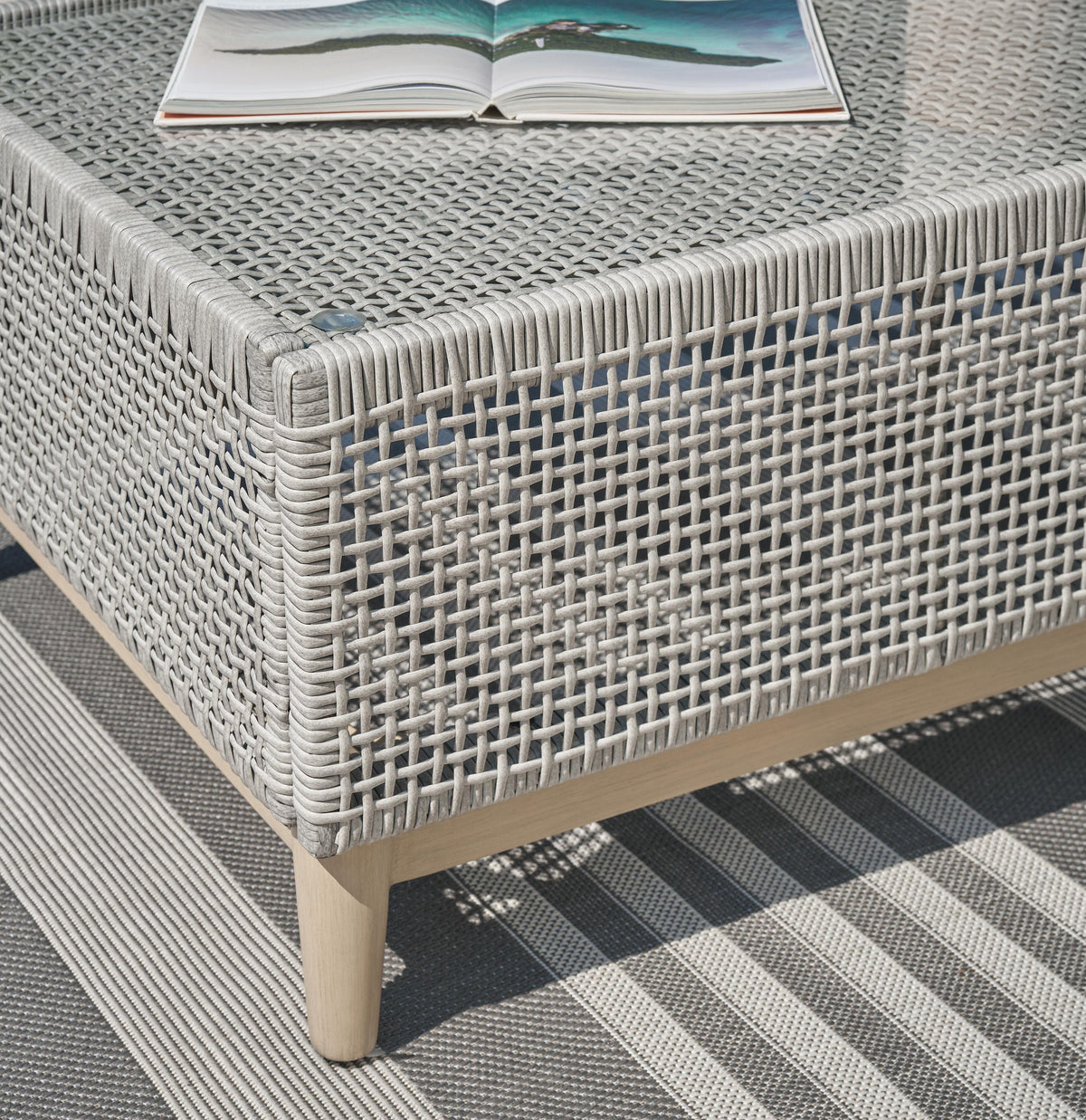 Mesa de Centro Exterior Seton Creek – detalle 5