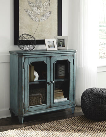Accent Cabinet Mirimyn