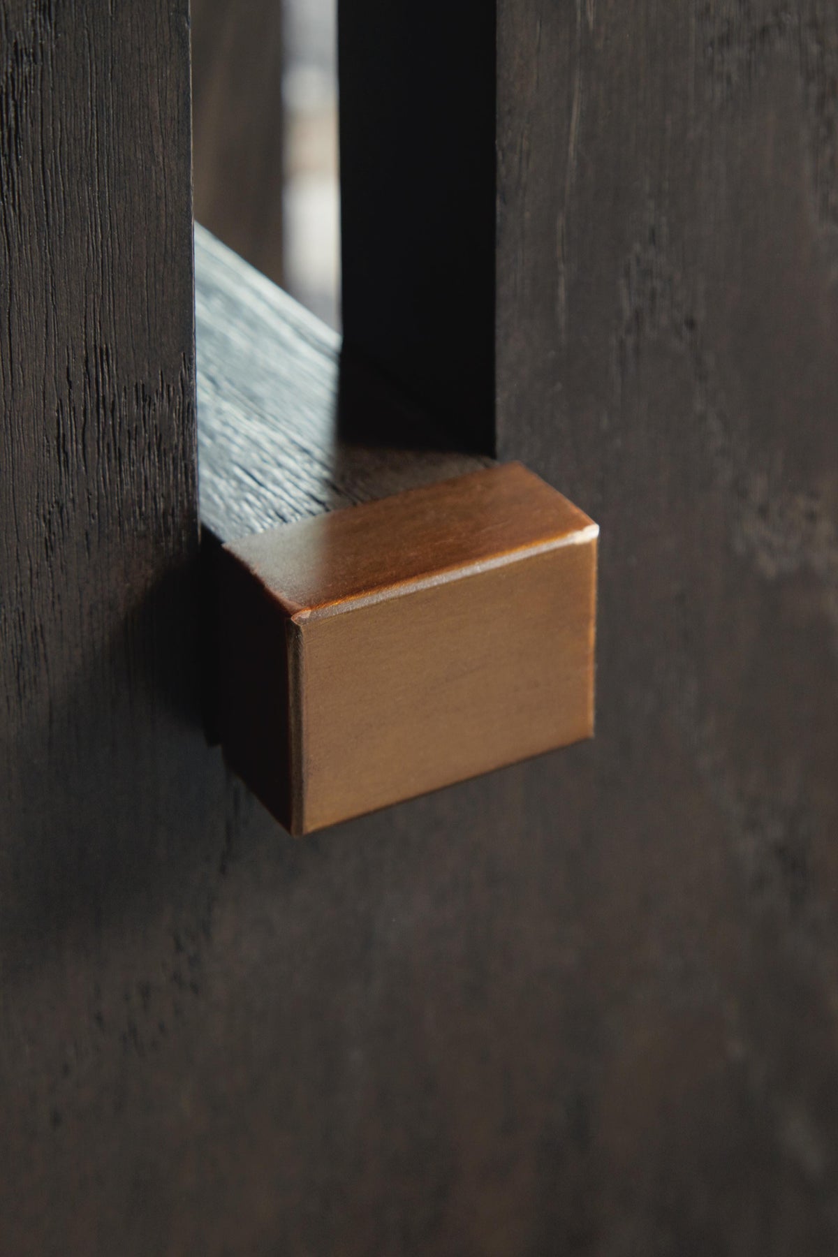 Mesa Auxiliar Burkhaus – detalle 5